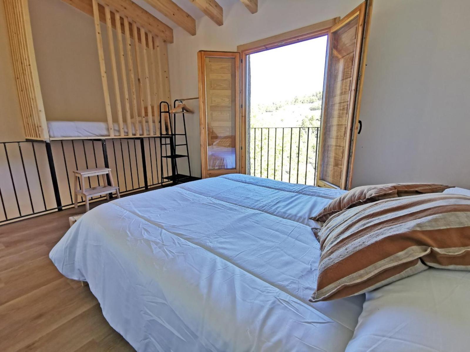 Cara Norte , Casa Rural-Castillo De Villamalefa エクステリア 写真